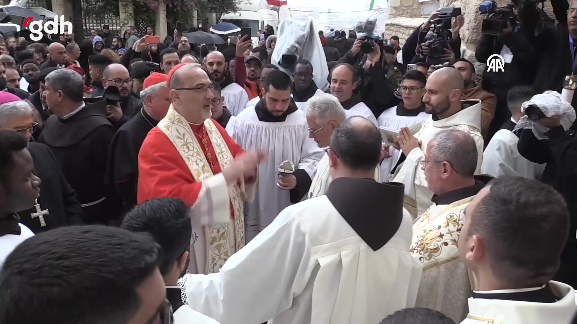 Beytüllahim'de Noel kutlamaları, İsrail'in saldırıları arasında
