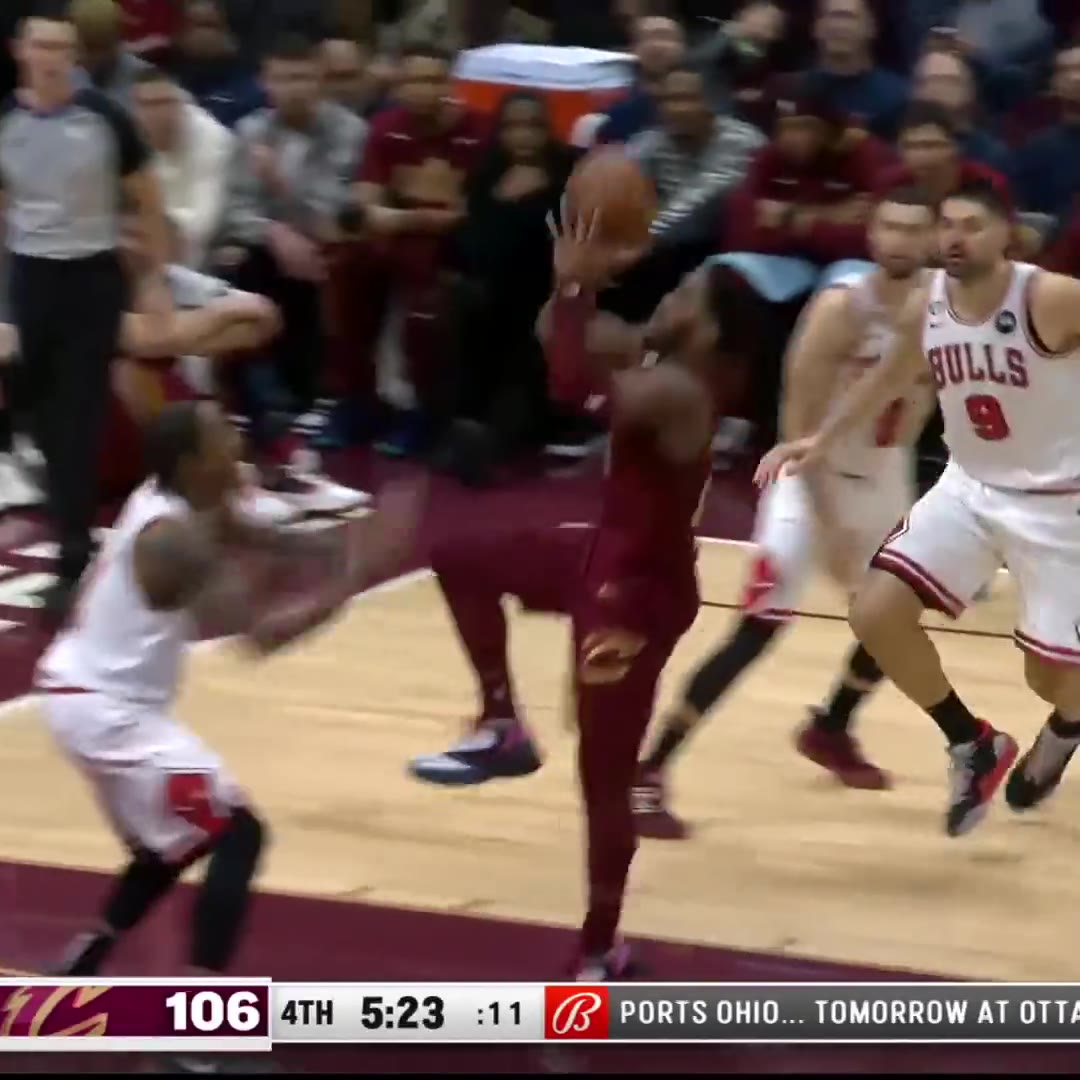 Mitchell'dan 71 sayı, Cleveland uzatmada Chicago'yu yendi!