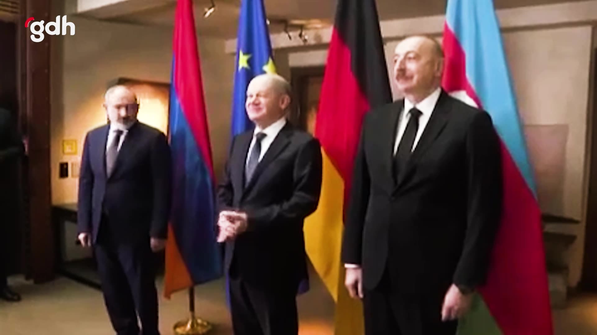 Aliyev ve Paşinyan, Münih'te barış müzakerelerini hızlandırdı