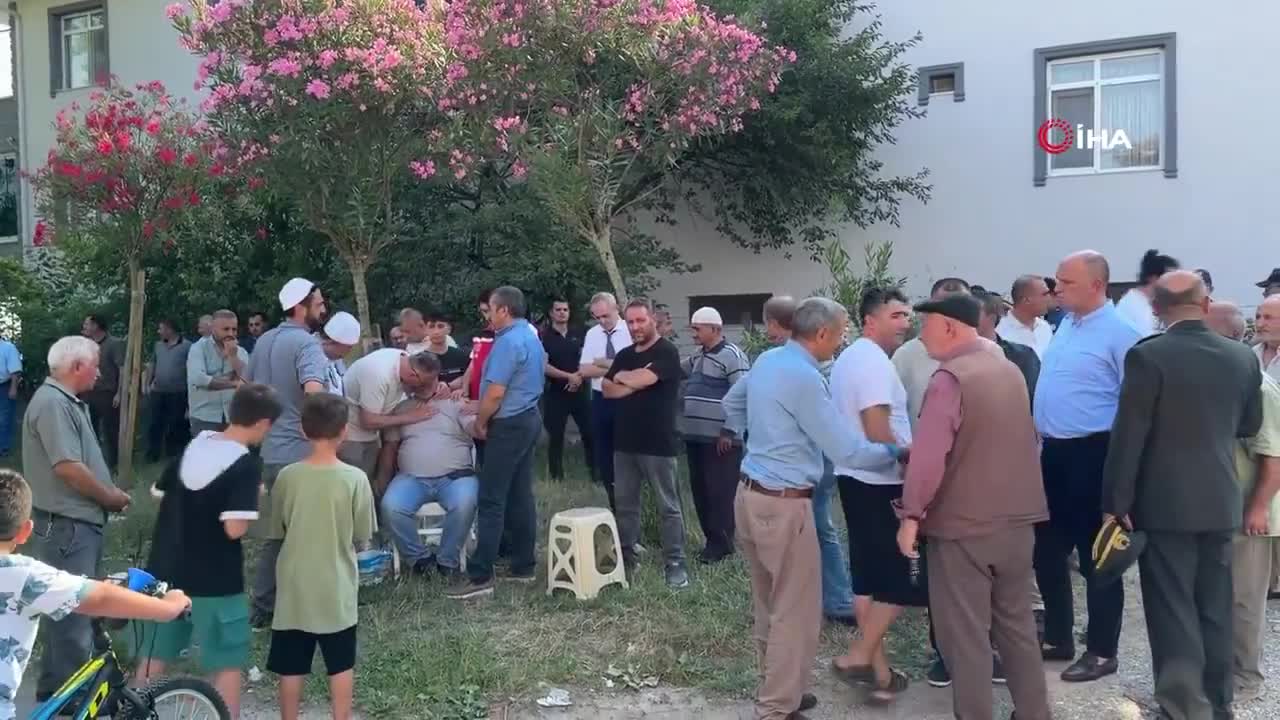 Şehit asker babasından terör örgütüne bela okuma mesajı