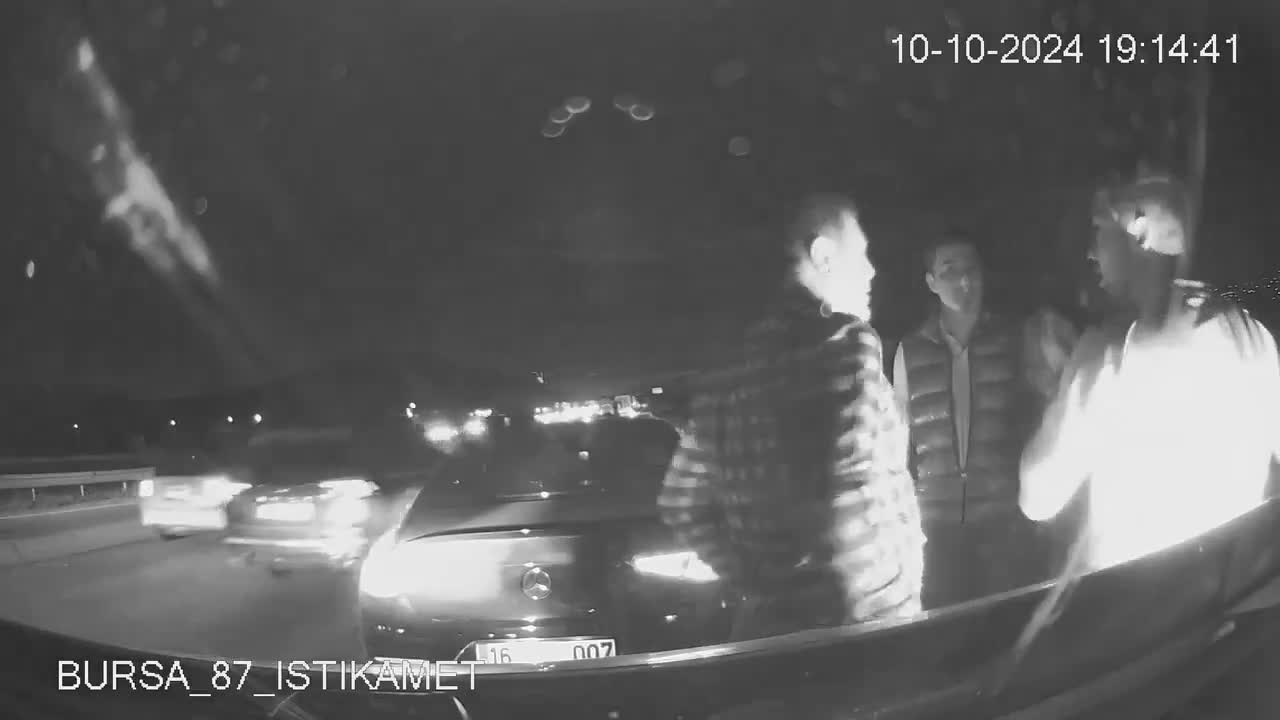 Bursa'da ambulansa engel olan araç, hasta hayatını kaybettirdi