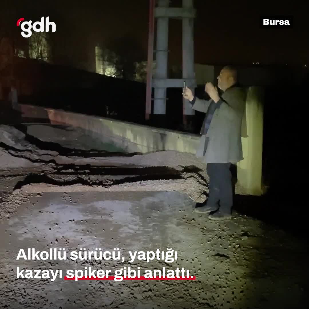 Alkollü sürücü kaza yapıp altyapı çalışmasına saplandı
