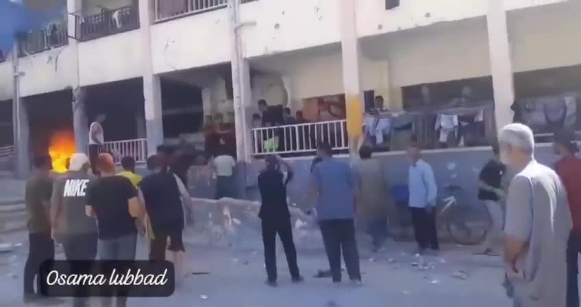 İsrail'in Gazze'deki okullara saldırısında 25 ölü var