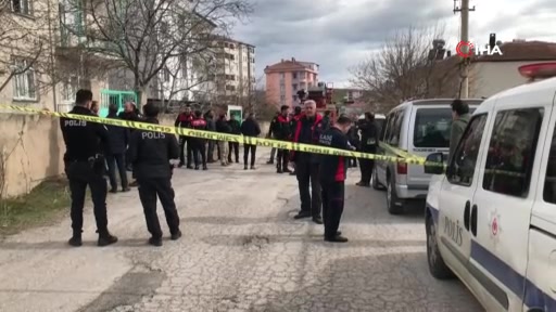 Elazığ'da bir evde 6 kişi ölü bulundu, polis sevk edildi
