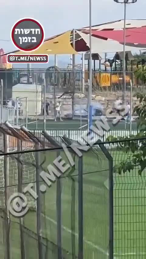 Hizbullah'tan Mecdal Şems'e roket saldırısı ve panik anları