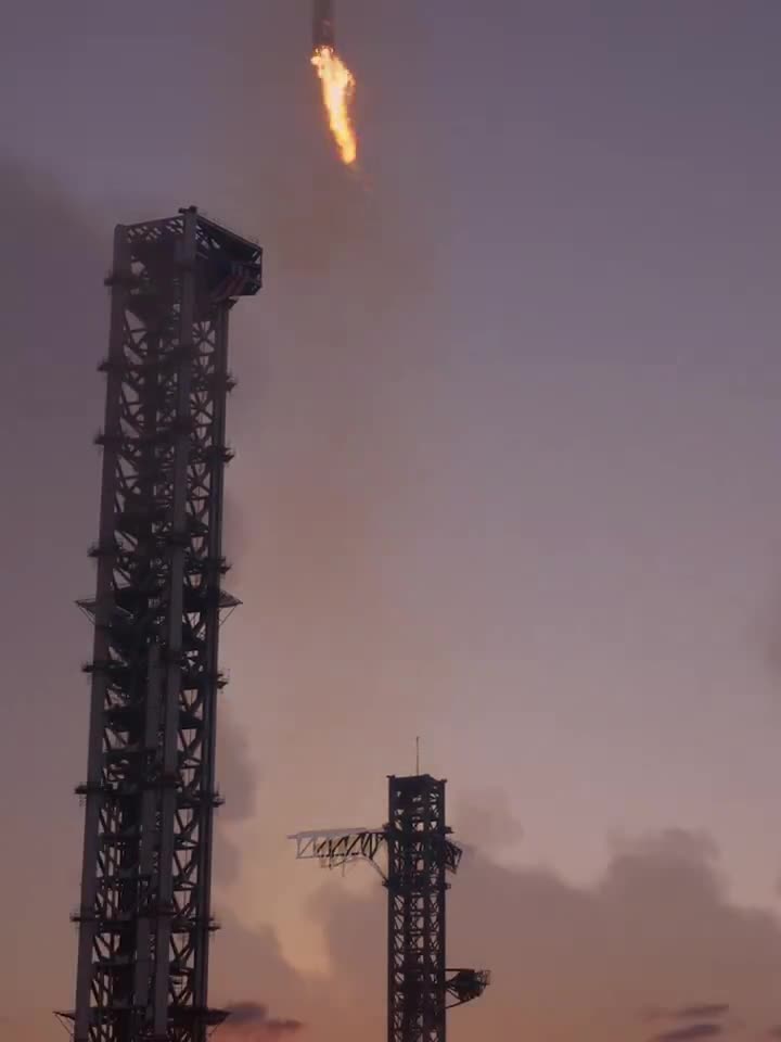 SpaceX, Starship roketini başarıyla test uçuşuna gönderdi