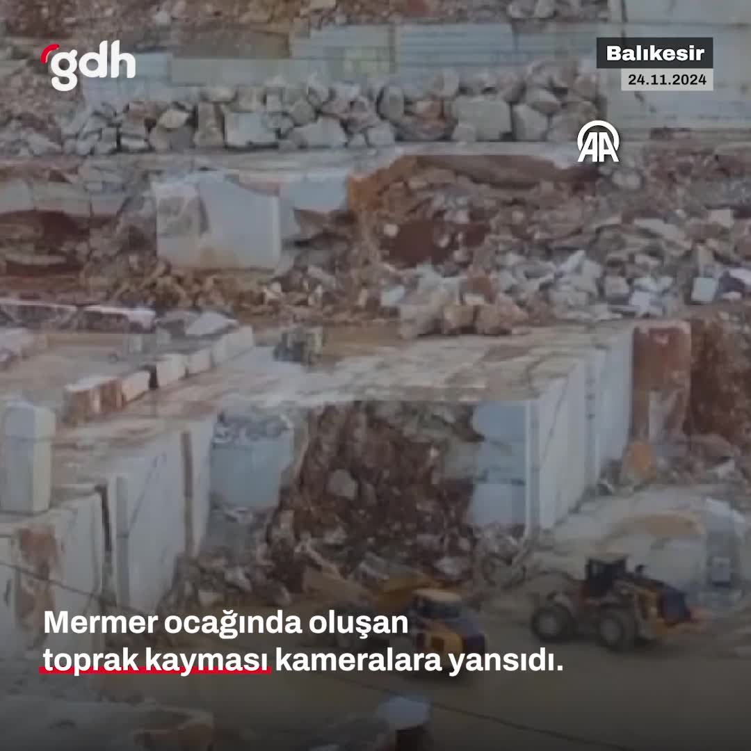 Marmara Adası'ndaki mermer ocağında toprak kayması görüntüleri