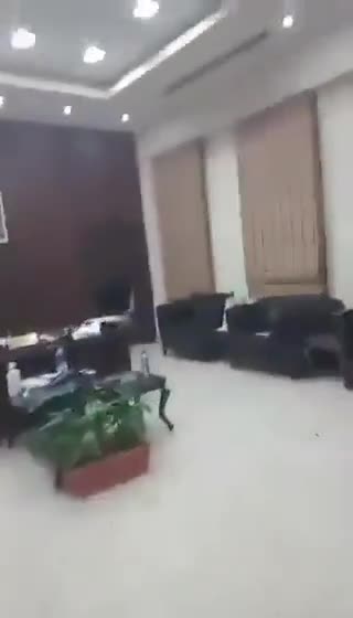 Suriye devrimcileri Genelkurmay karargahına girdi