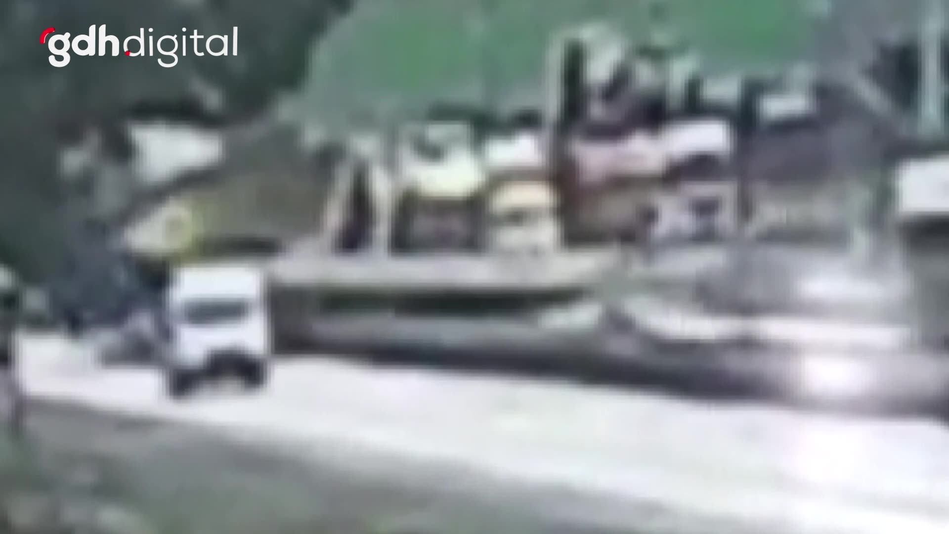 Hatay'da tır-otomobil kazasında 6 kişi hayatını kaybetti
