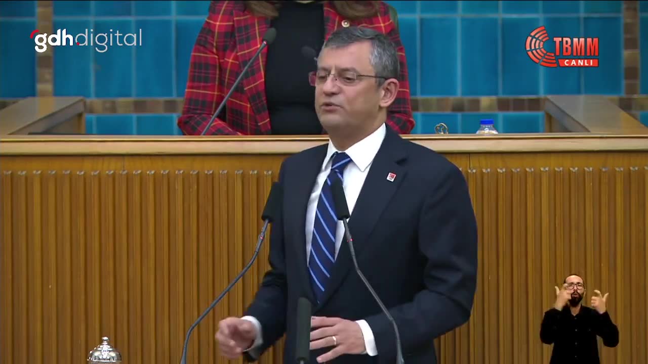 Bakanlık adı 'Kadın ve Eşit Temsil Bakanlığı' olacak!