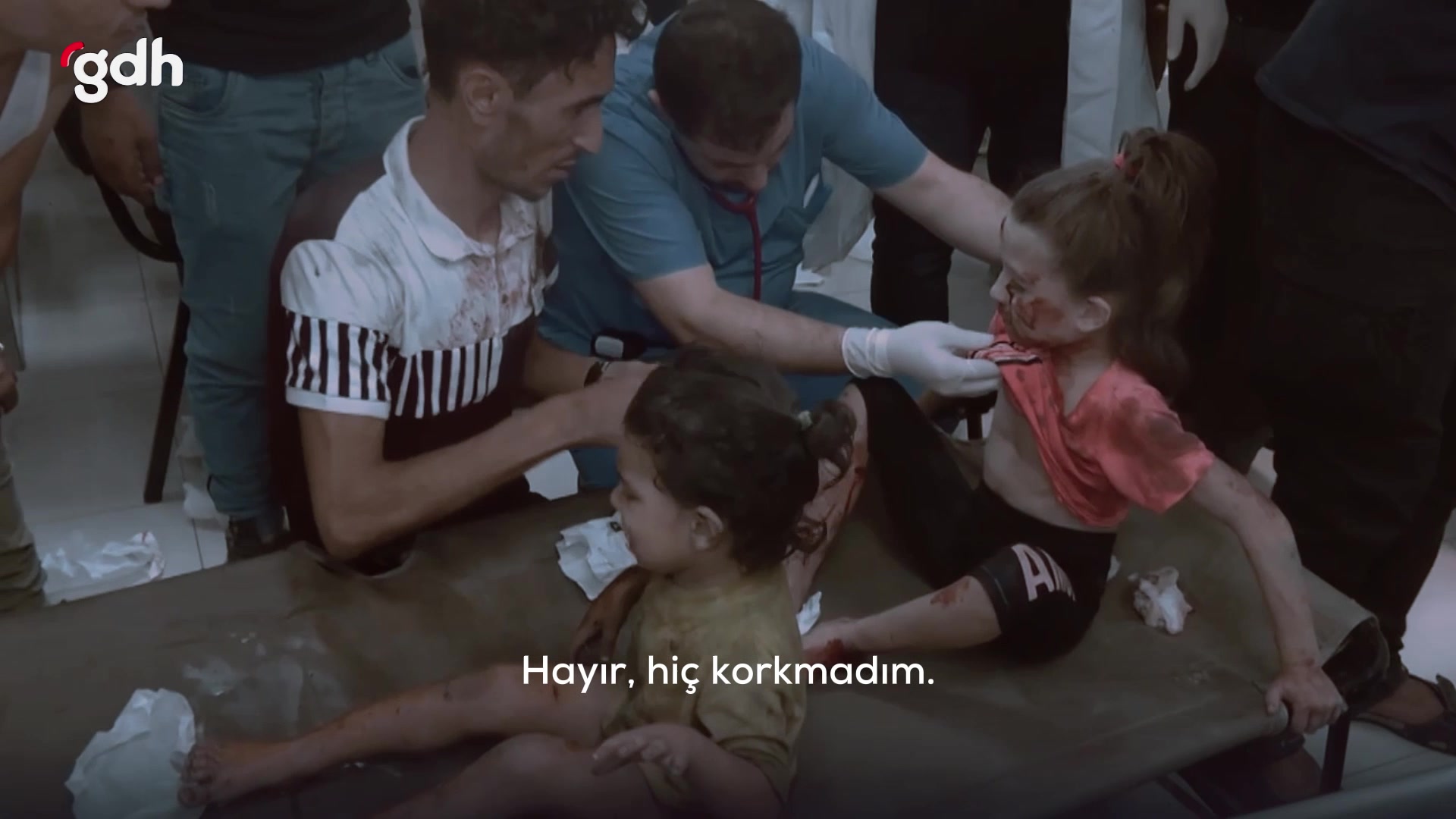 14 yaşındaki Gazzeli Al-Shantti'nin savaşın gerçeklerini anlatışı