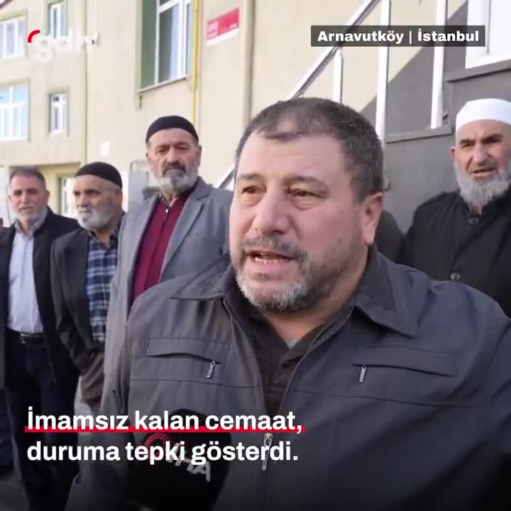 Arnavutköy'de cemaat, imamsız kalınca yetkililerden yardım istedi
