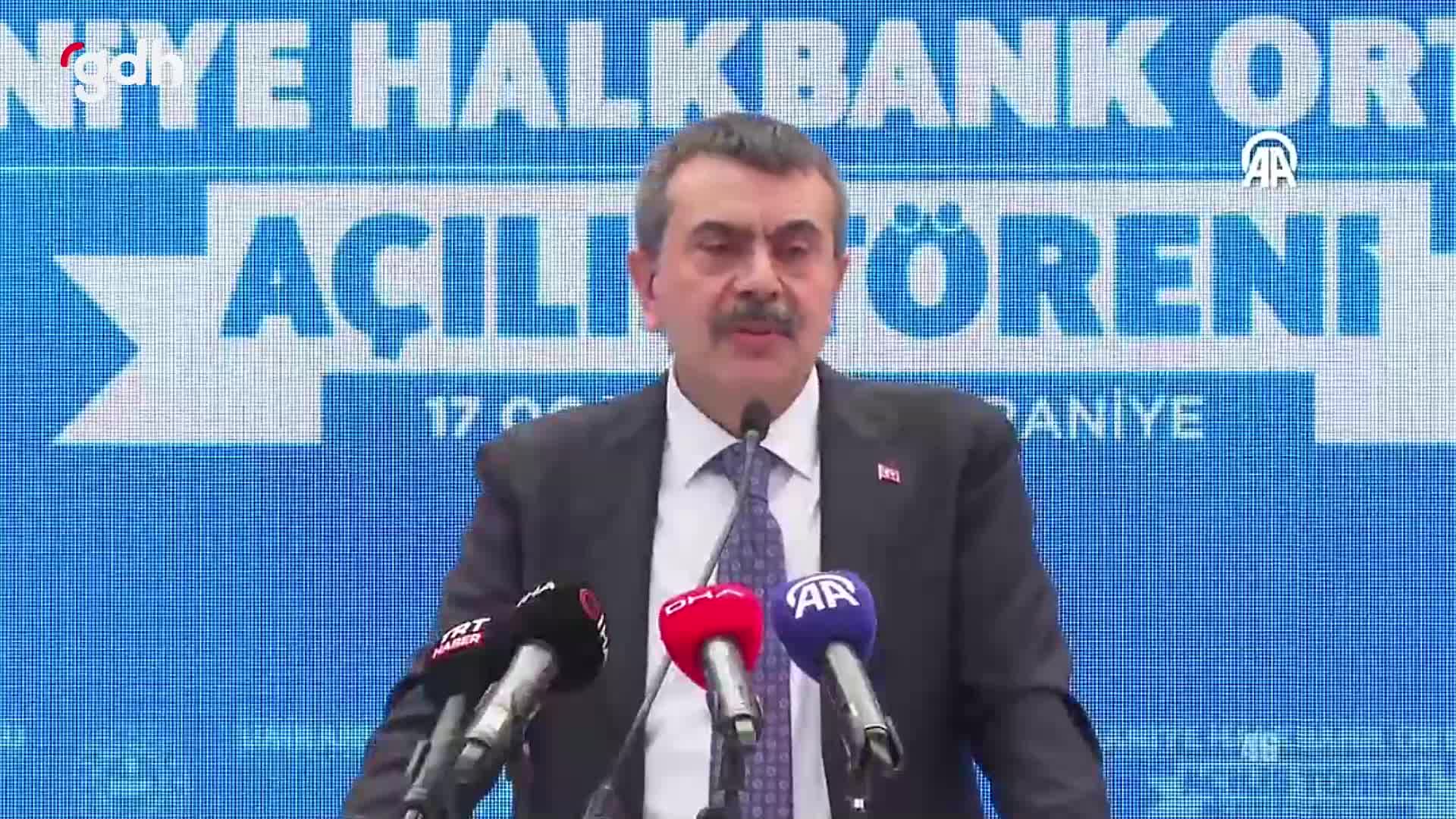 Teknoloji Bağımlılığı: Öğrencilerin %80'i Sosyal Medyayı Şiddet Sayıyor