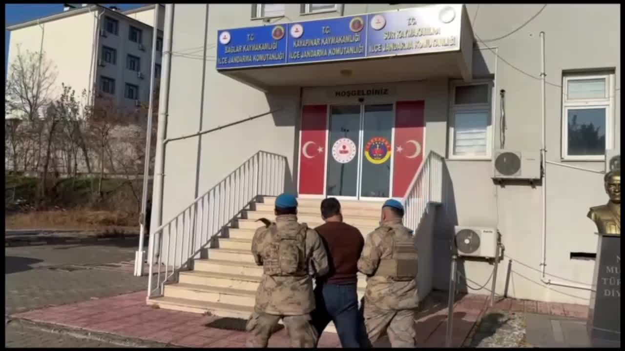 22 ilde DEAŞ'a yönelik son 3 haftada 182 şüpheli yakalandı