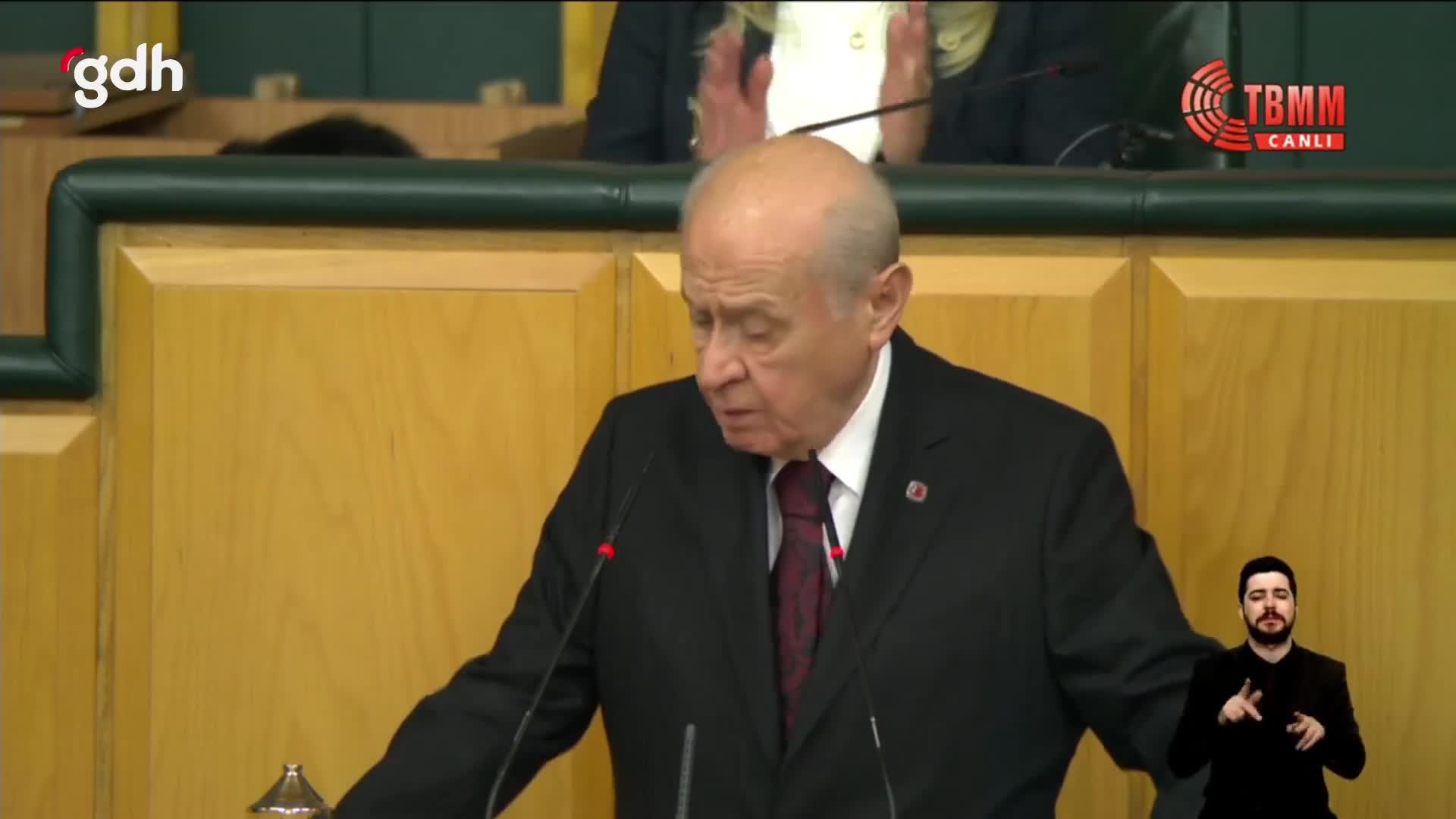 Bahçeli: Türk milleti birbirine sıkı sıkı sarılmalı