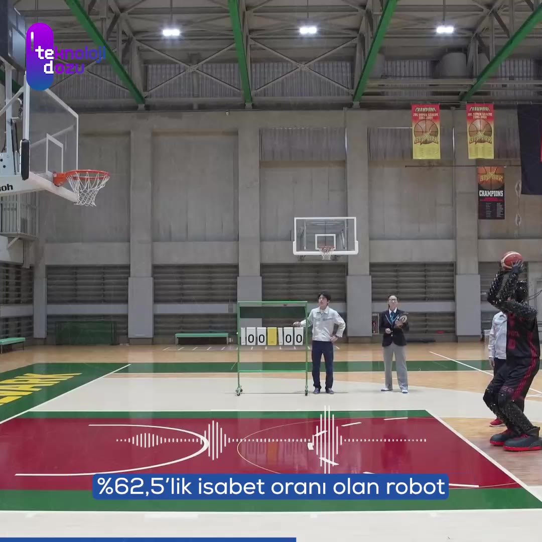 Toyota'nın 2.08 boyundaki basketbolcu robotu: Cue