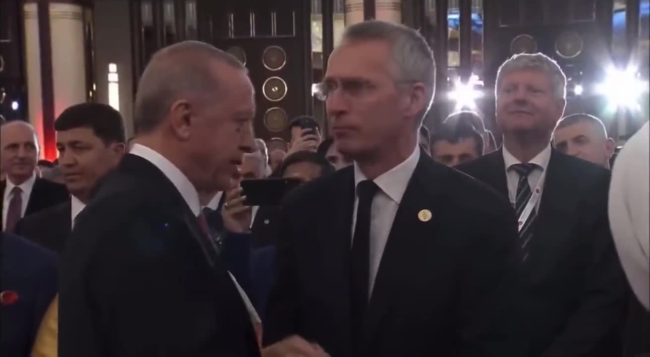 Stoltenberg, Erdoğan'ın Ankara'daki yemin törenine katıldı