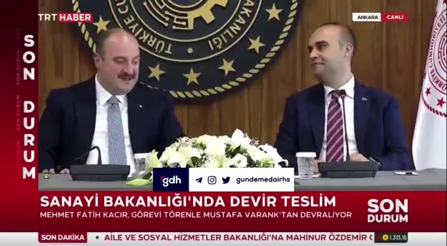 Bakanlık devir tesliminde sıcak anlar: Kacır ve Varank diyalogu