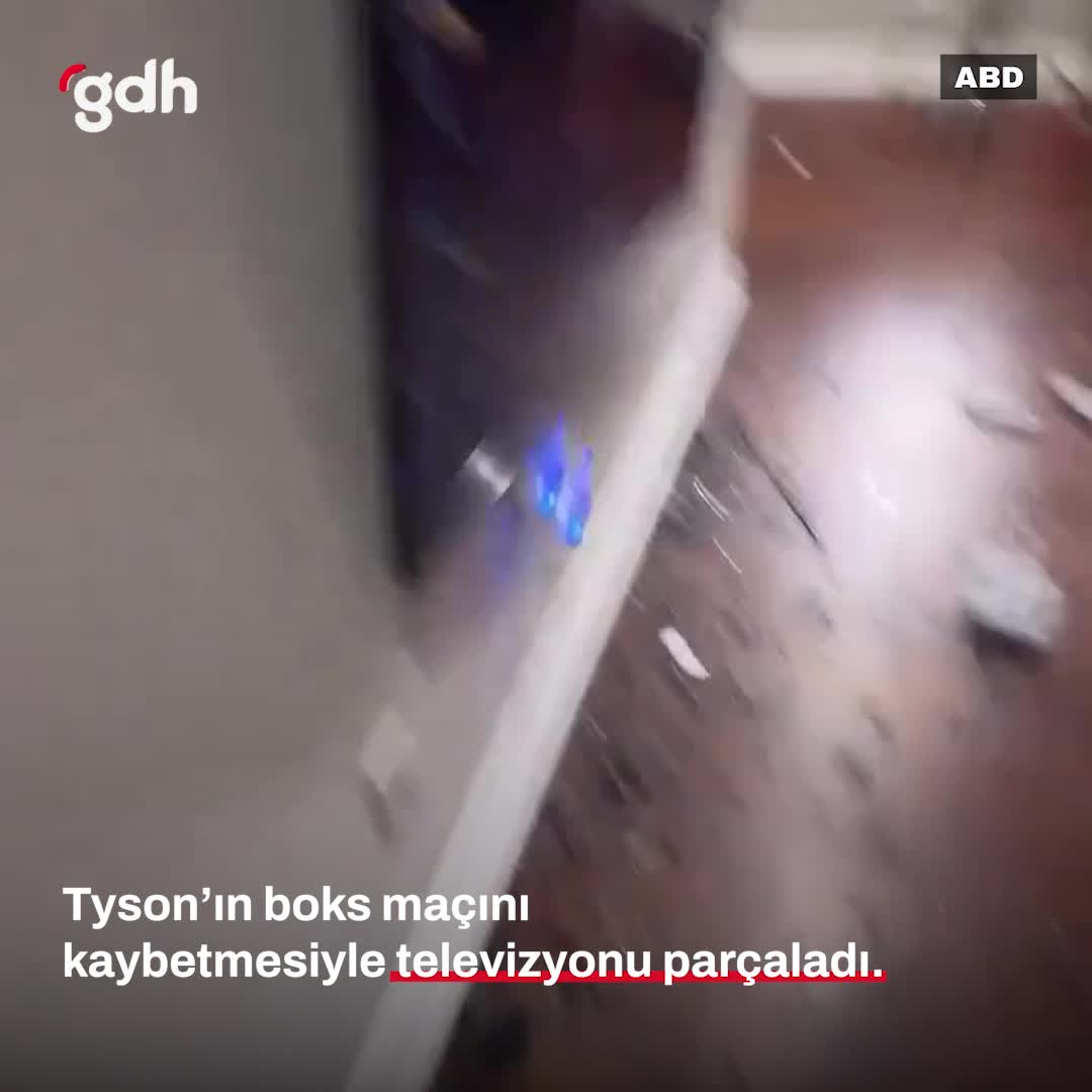 Tyson'a bahse giren kişi kaybedince televizyonu parçaladı