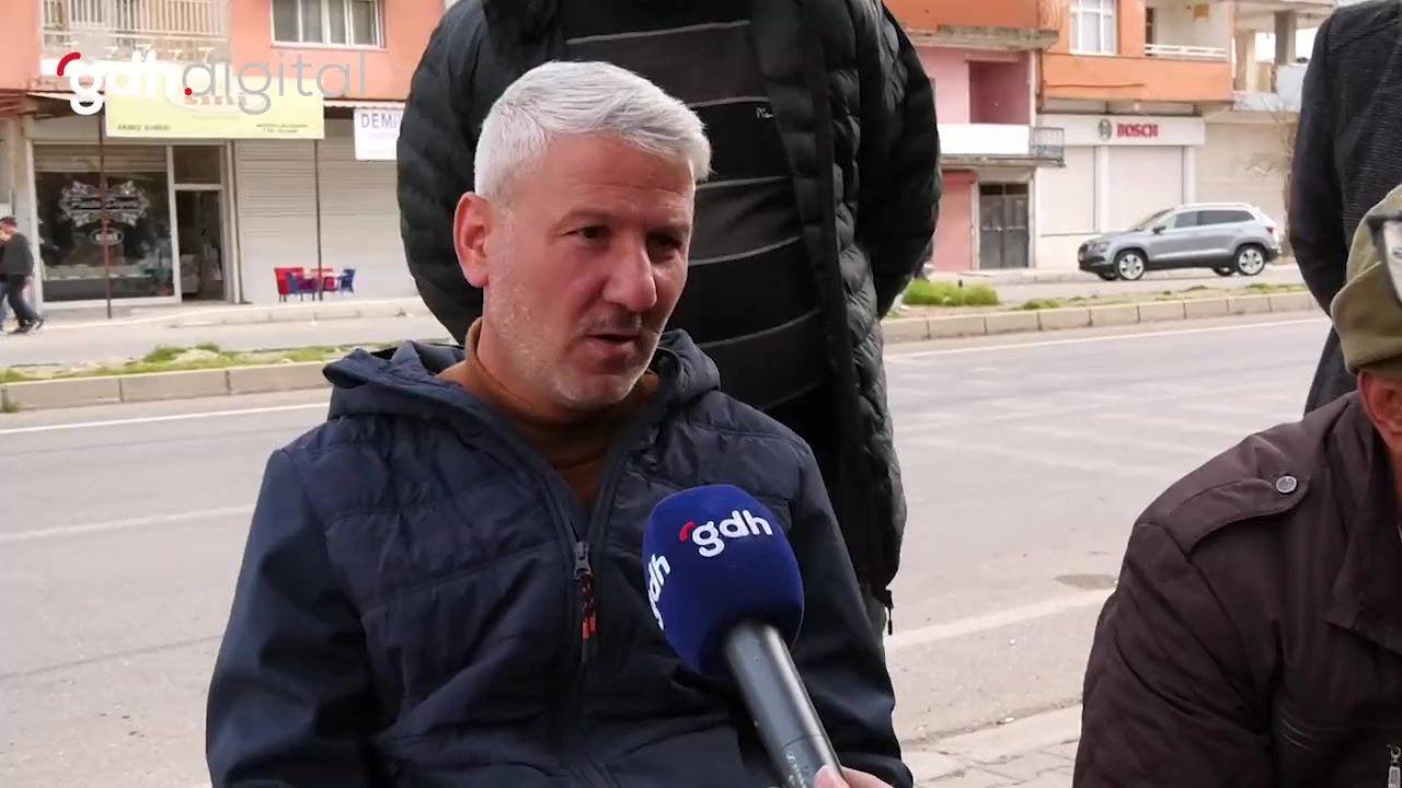 Hataylı afetzede: Deprem unutuldu, seçim hiç gündeme gelmemeli