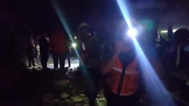 Gazze İsrail'in katliamlarıyla bayramı karşılıyor