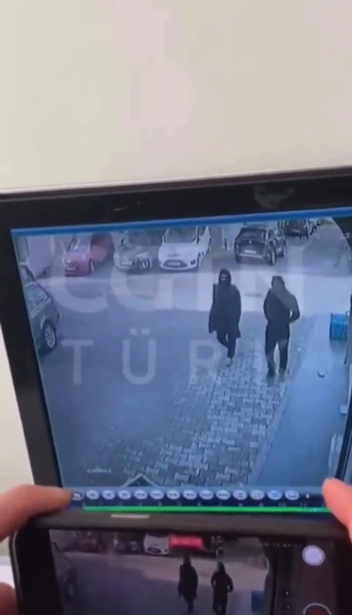 Sarıyer’deki Santa Maria Kilisesi'ne saldıran maskeli şüpheliler görüntülendi