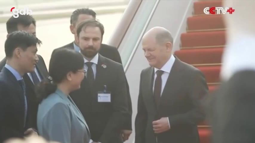 Scholz'u Pekin'de yalnızca Chongqing başkan yardımcısı karşıladı