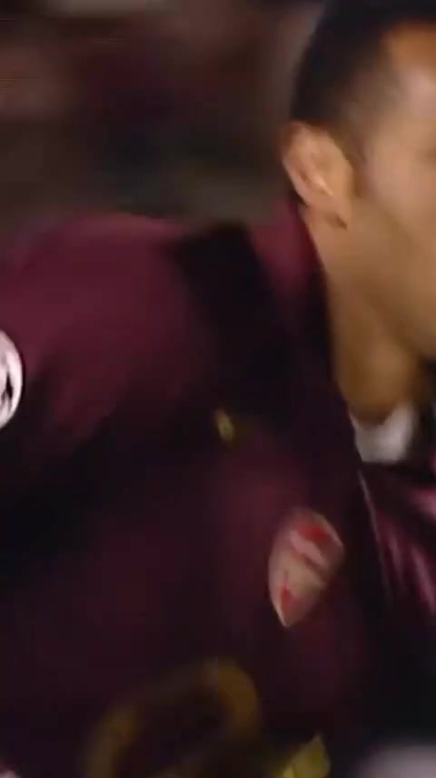 Thierry Henry'nin CBC Sports'taki mizahi yorumları