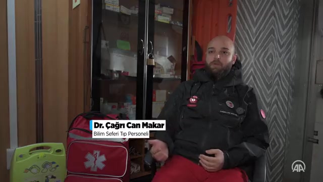 Antarktika Bilim Seferi'ni tamamlayan 19 kişilik ekip döndü
