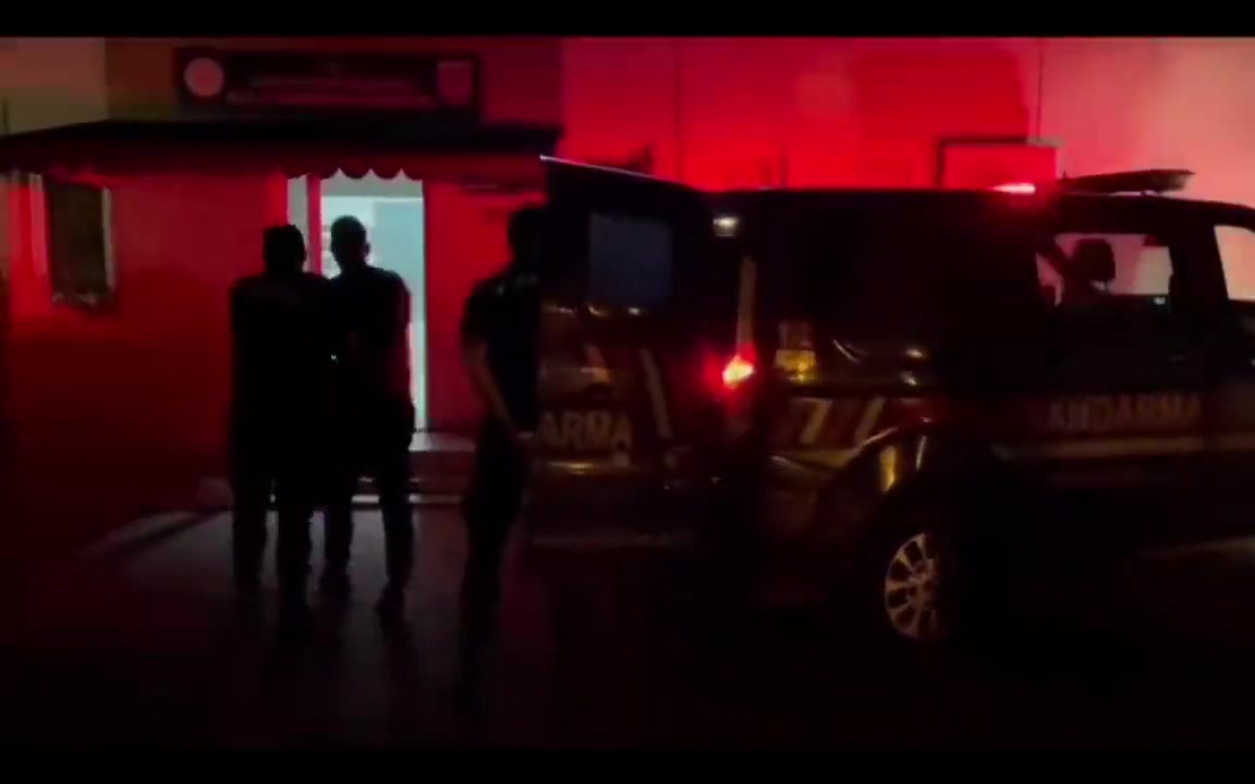 Ali Yerlikaya: Muğla ve İzmir'de 42 göçmen kaçakçısı yakalandı