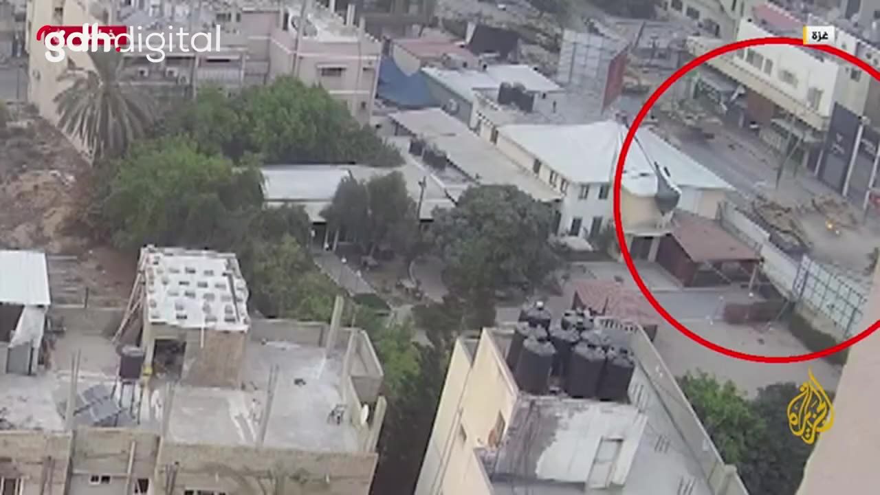 Gazze'de İsrail tankının bombalanma anları Aljazeera'da