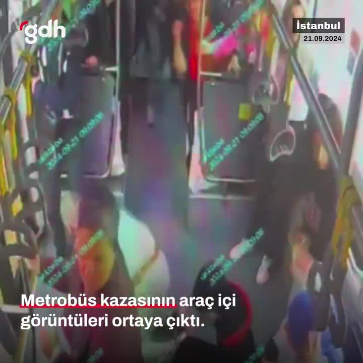 Avcılar'daki metrobüs kazasında yaralıların araç içi görüntüleri