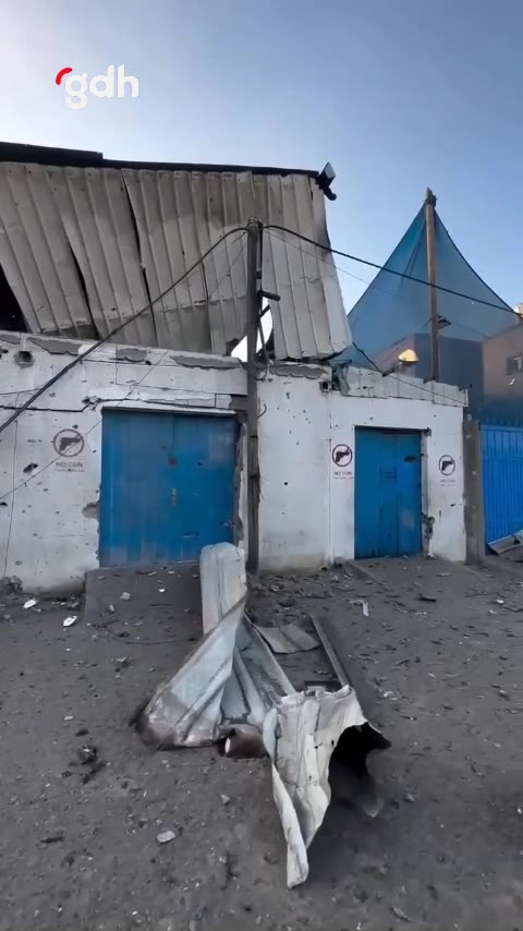 İsrail ordusu, Gazze'de BM yardım deposunu hedef aldı