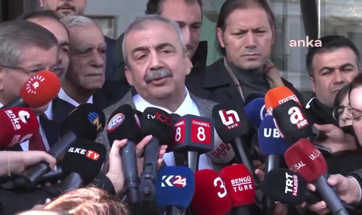 Sırrı Süreyya Önder: "Barış felaketle değil, bereketle olmalı"