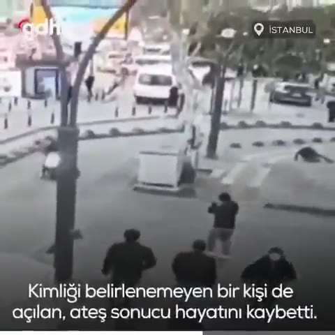 Kağıthane'de motosikletli saldırıda 1 ölü, 2 yaralı