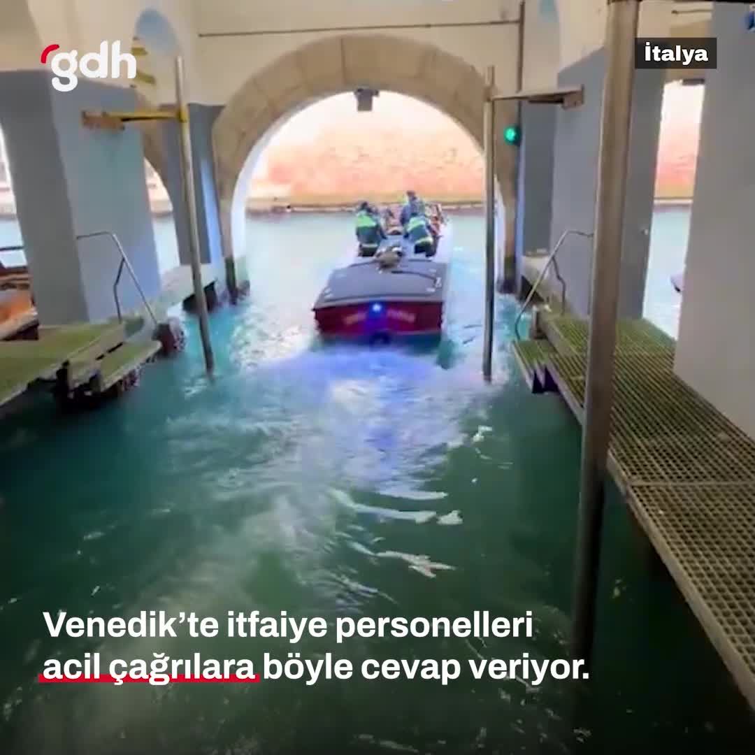 Venedik'te itfaiye botlarıyla acil çağrılara müdahale etti!