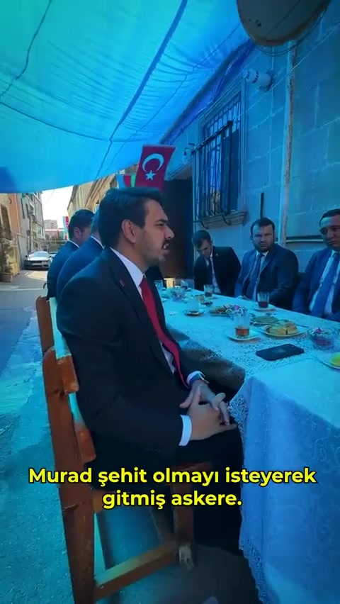 YTB Başkanı Eren, Bakü’de Karabağ şehitlerini ziyaret etti