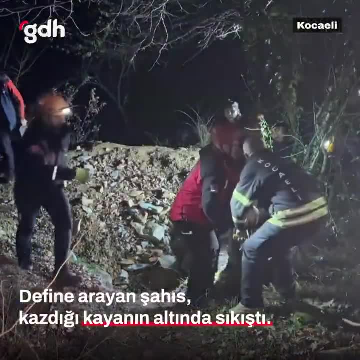İzmit’te define arayan kişi kayaya sıkıştı, hastaneye kaldırıldı