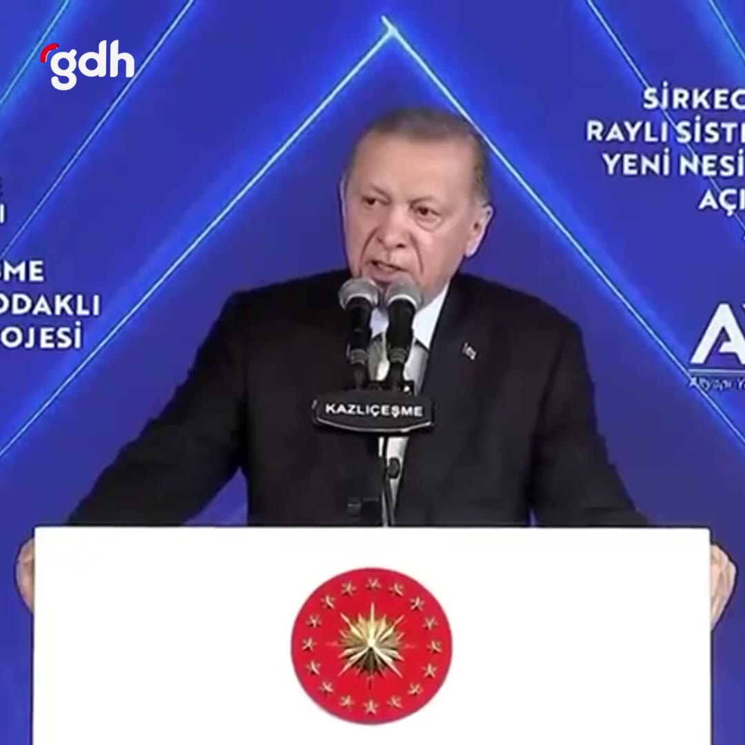 Erdoğan: Gençlerimizin zamanının misafiriyiz, emaneti onlara devredeceğiz