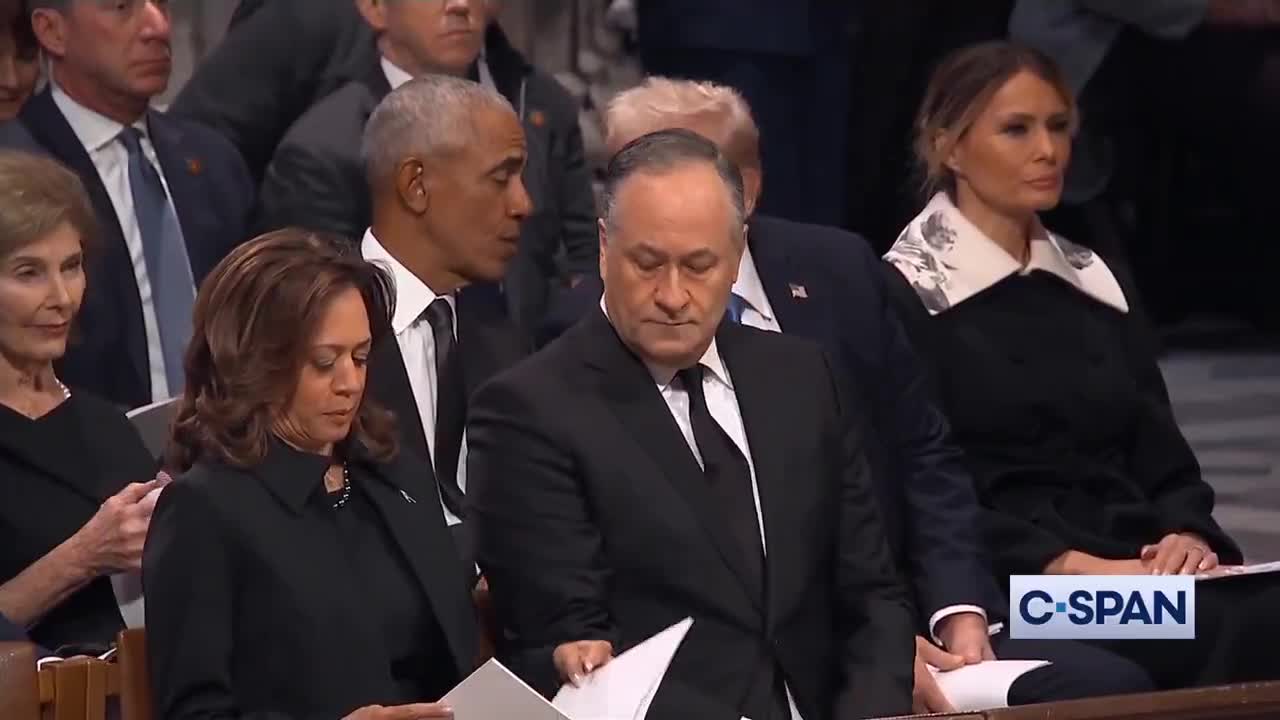 Carter'ın cenazesinde Trump ve Obama'nın sohbeti gündem oldu