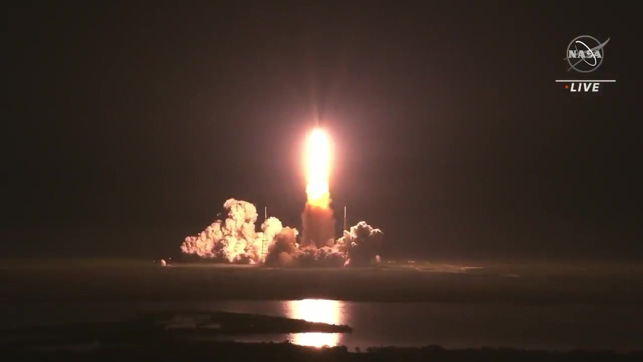 NASA'nın Artemis 1 Ay'a dönüş projesi fırlatıldı