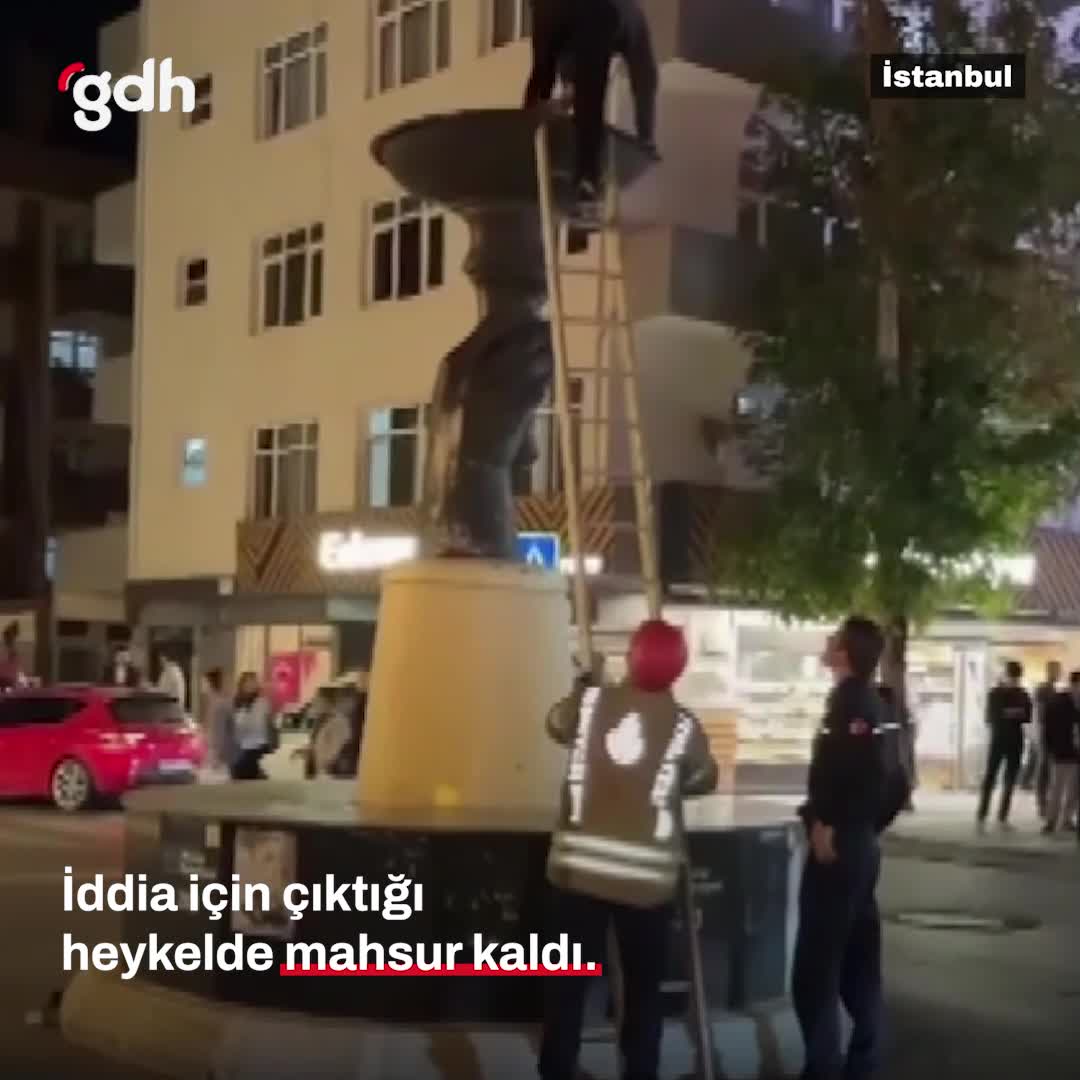 Avcılar'da iddiaya giren vatandaş heykelden inemedi!