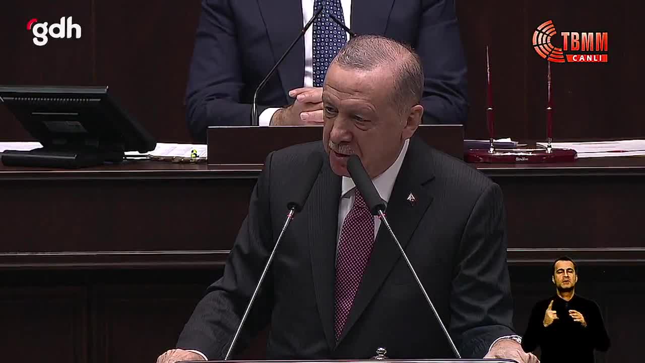 Erdoğan: Esed, Baas rejimi yıkılırken Suriye’den kaçtı