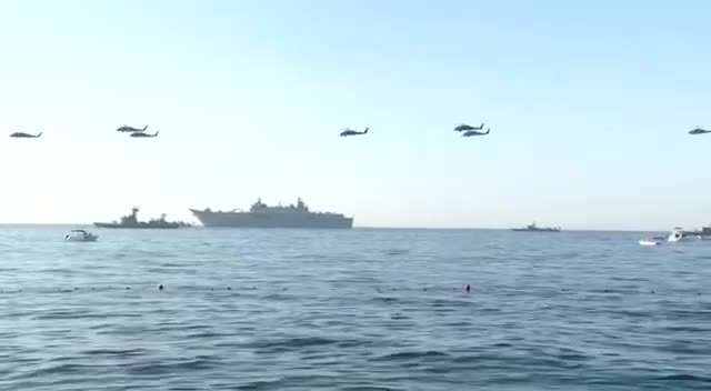 Kıbrıs Barış Harekâtı'nda 50 gemi geçit töreni yaptı