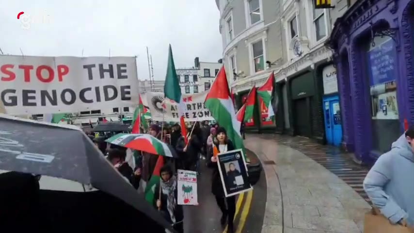 Dublin'de Biden'a "Soykırımı destekliyorsun" protestosu