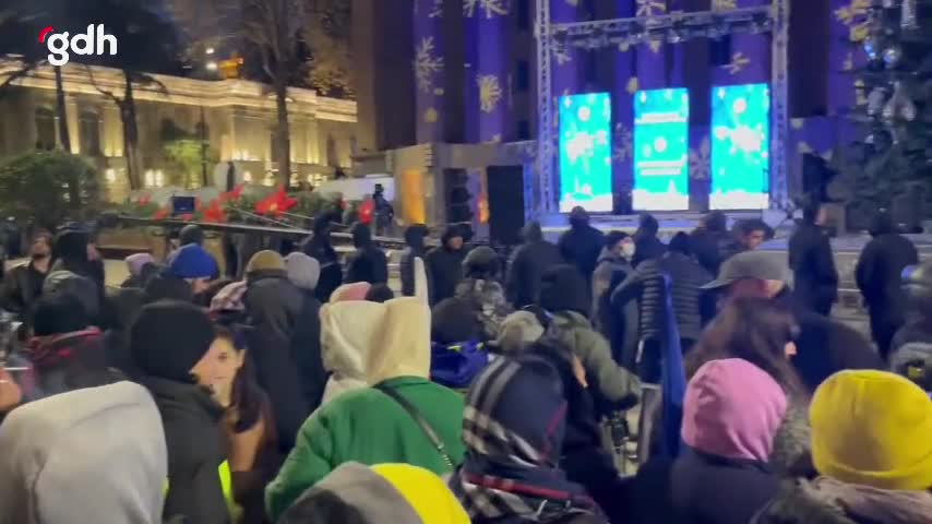 Tiflis'te AB yanlısı gösteri, Kavelaşvili'yi protesto etti