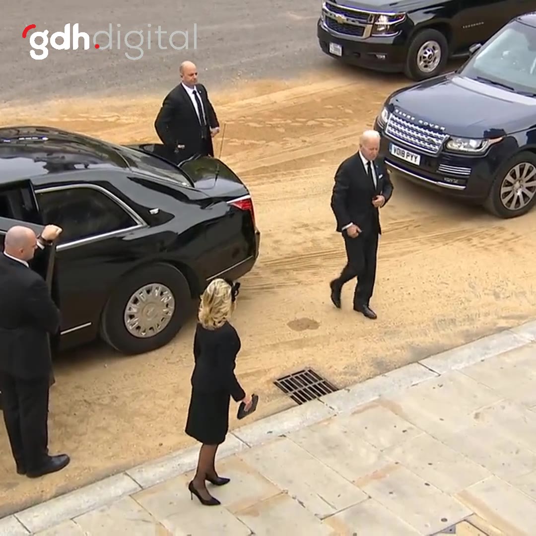 Biden çifti, Kraliçe 2. Elizabeth'in cenazesine araçla gitti