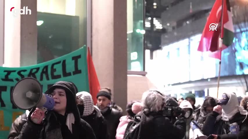 Toronto'da "soykırımı durdurun" sloganıyla Gazze için ateşkes çağrısı