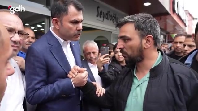 AFAD gönüllüsü, Bakan Kurum’a muhalefet belediyelerinden dert yandı