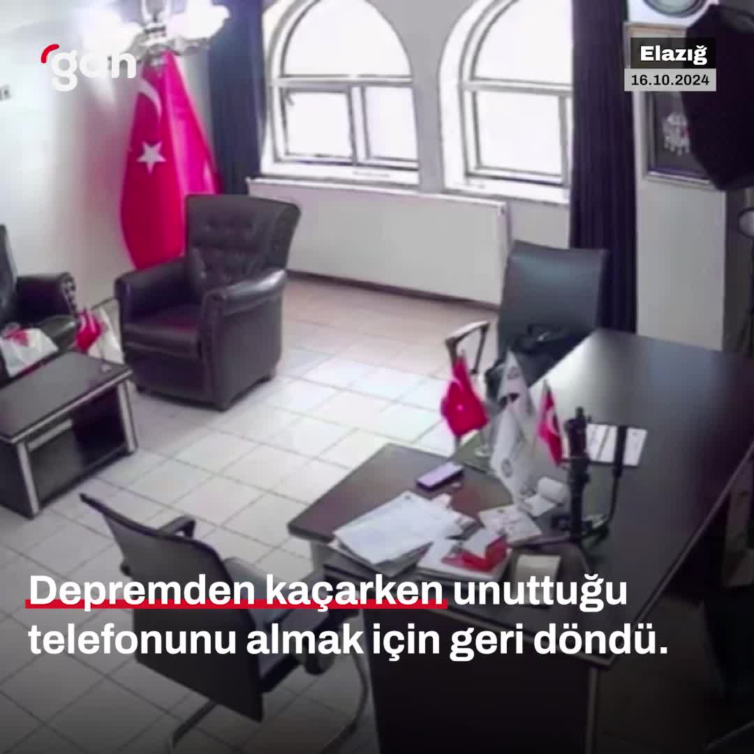 Elazığ'da depremde unuttuğu telefonu için binaya döndü